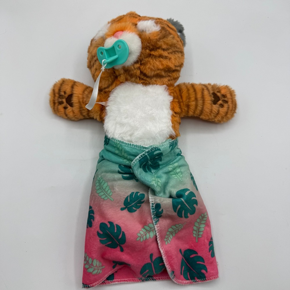 Little Live Pets Tiger Plush Toy Cozy Dozy Jungle Theme Works Clean Blanket